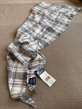 Chaps Plaid Scarf in Cream, Gray and Blue
